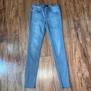 Gray wash Celebrity Pink jeggings 1/25 NWOT